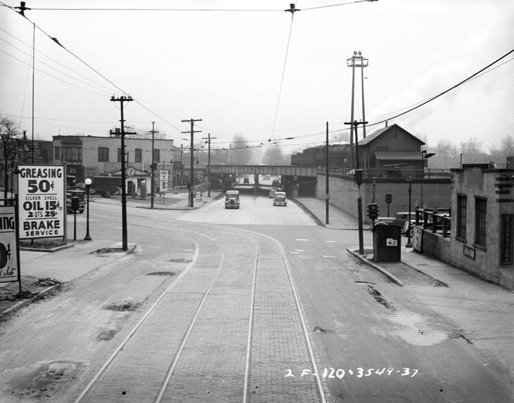 Traffic Intersection at Marquette Road and South Park Ave, Image 02