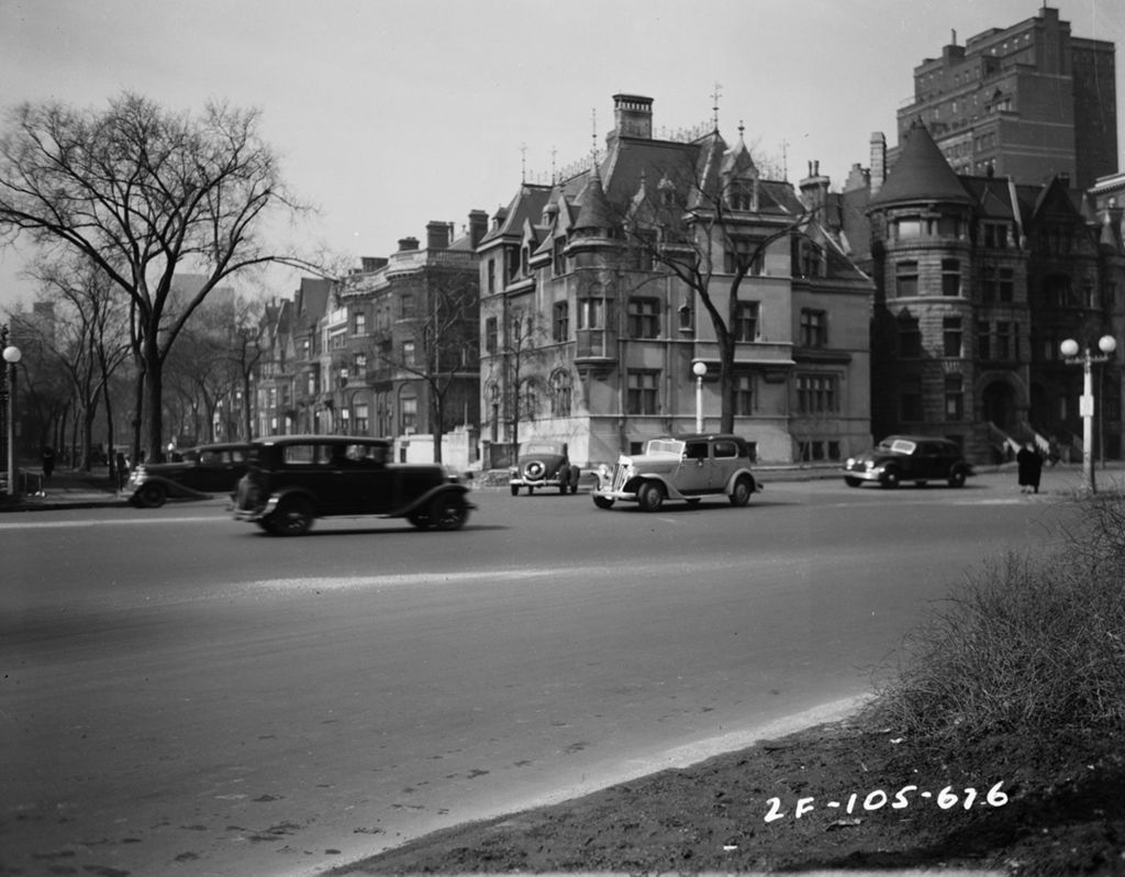 Miniature of Traffic Intersection at Lake Shore Drive and Bellevue Place, Image 02