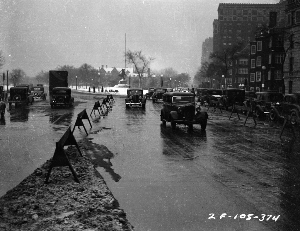 Traffic Intersection at Lake Shore Drive and Belmont Ave, Image 07