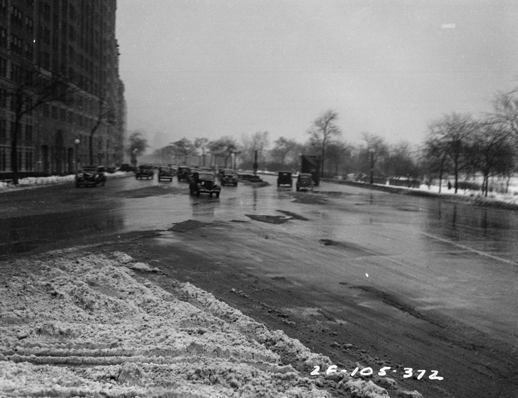 Traffic Intersection at Lake Shore Drive and Belmont Ave, Image 05