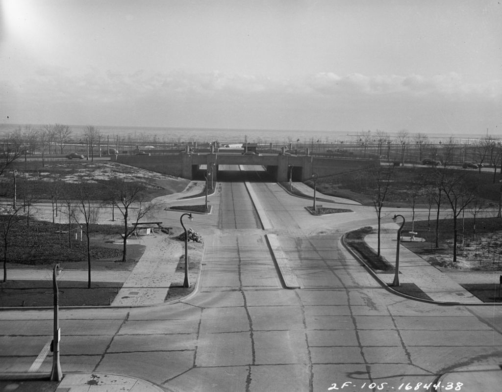 Traffic Intersection at Lake Shore Drive and Lawrence, Image 01