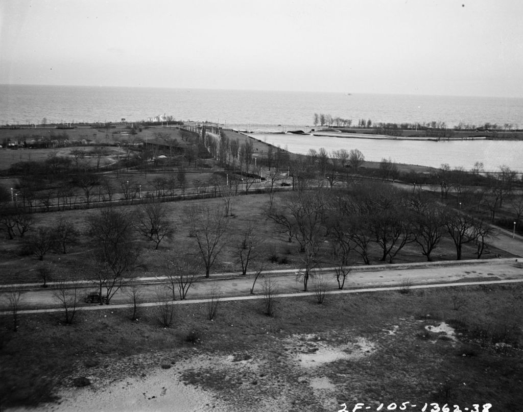 Traffic Intersection at Diversey Parkway and Stockton Drive, Image 03