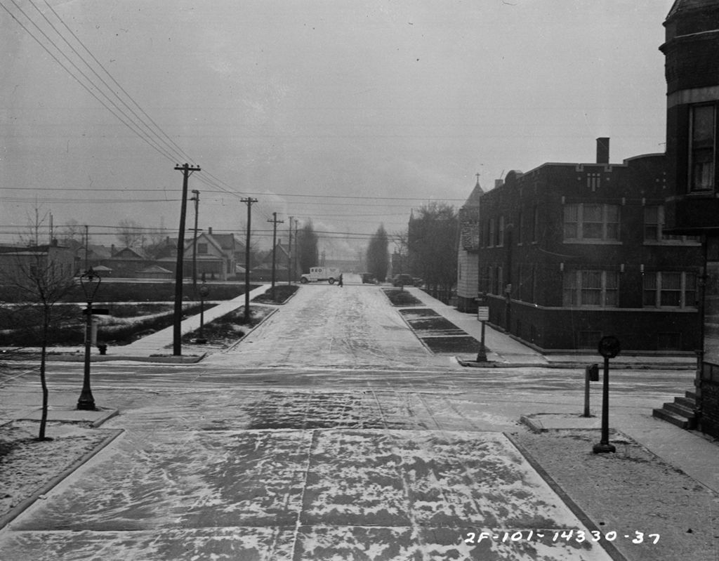 Traffic Intersection at Avenue "L" and 102nd Street, Image 01