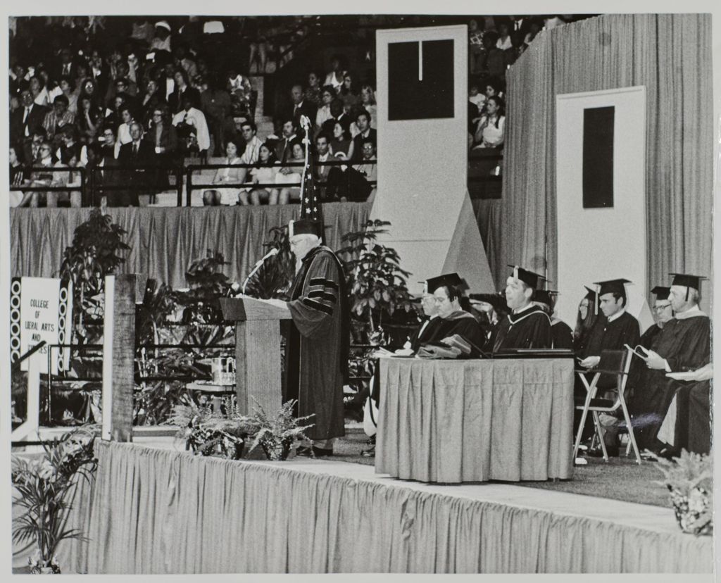 Miniature of Invited guests on stage at the graduation ceremony