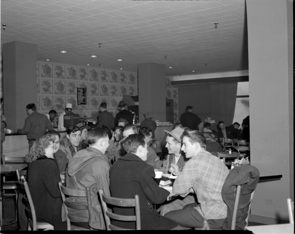 Students in Campus Lounge, University of Illinois Chicago Undergraduate Division