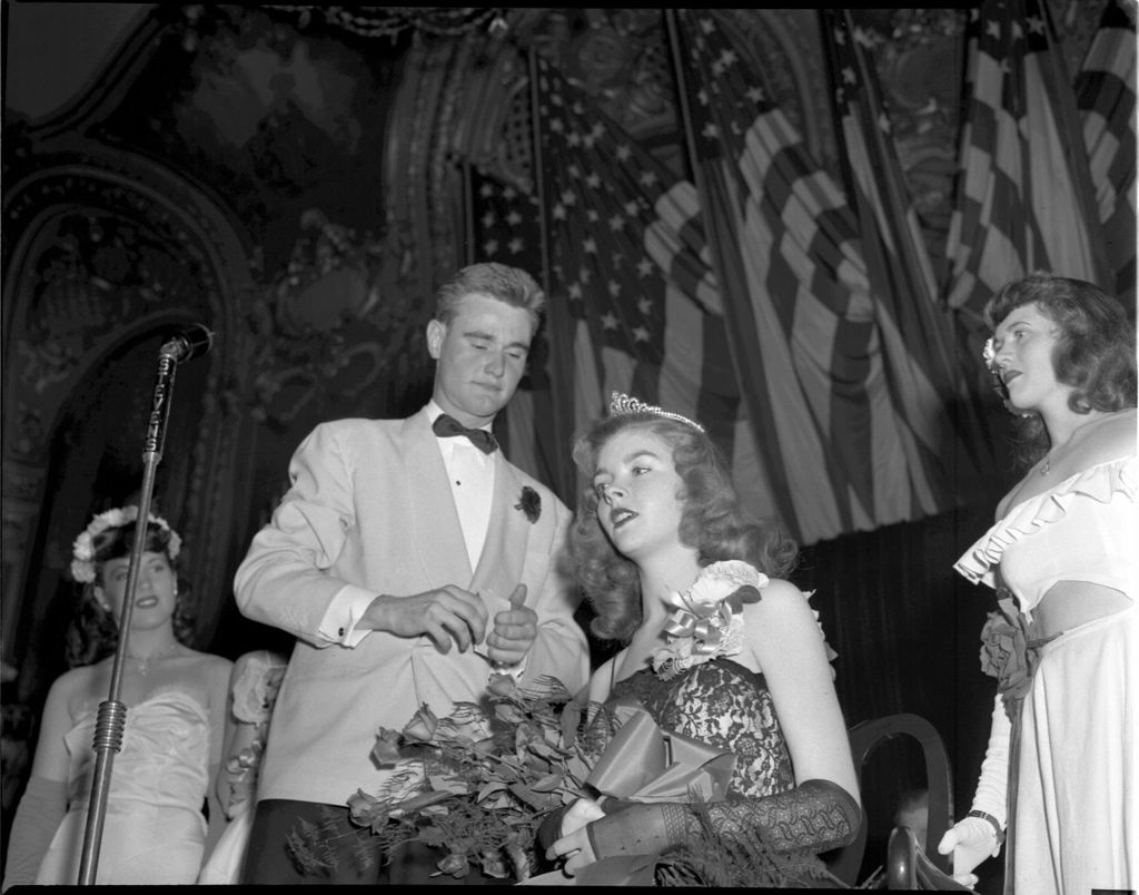 Prom Queen and Jack Trux at Prom Dance, University of Illinois Chicago Undergraduate Division