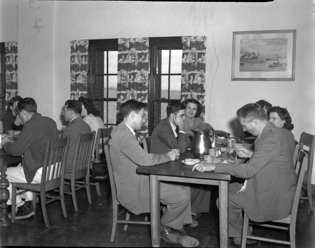 Miniature of Faculty Lunch Room, University of Illinois Chicago Undergraduate Division