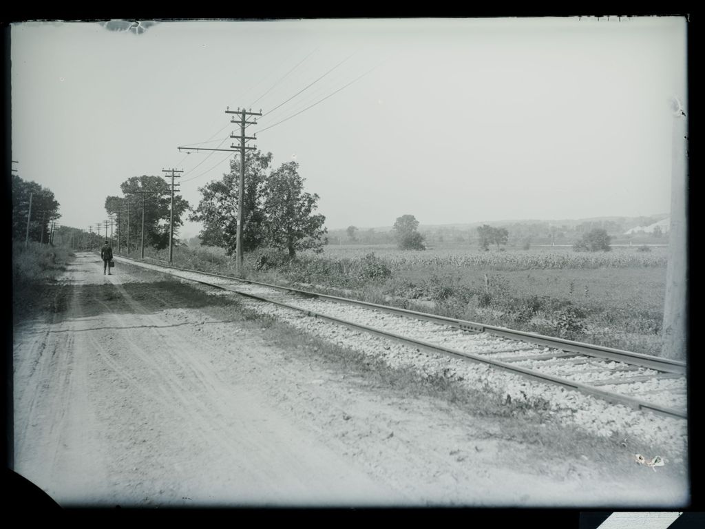 Miniature of On the way to Mount Forest, to the right the Des Plaines valley (near Joliet electric R.R)