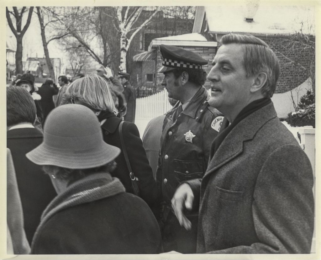 Eleanor Daley takes Walter Mondale on a walking tour of Bridgeport
