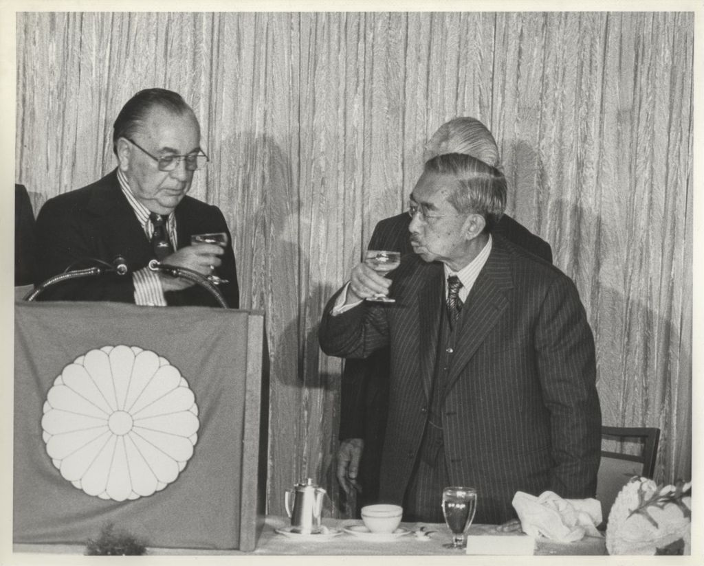 Richard J. Daley and Emperor Hirohito at a banquet