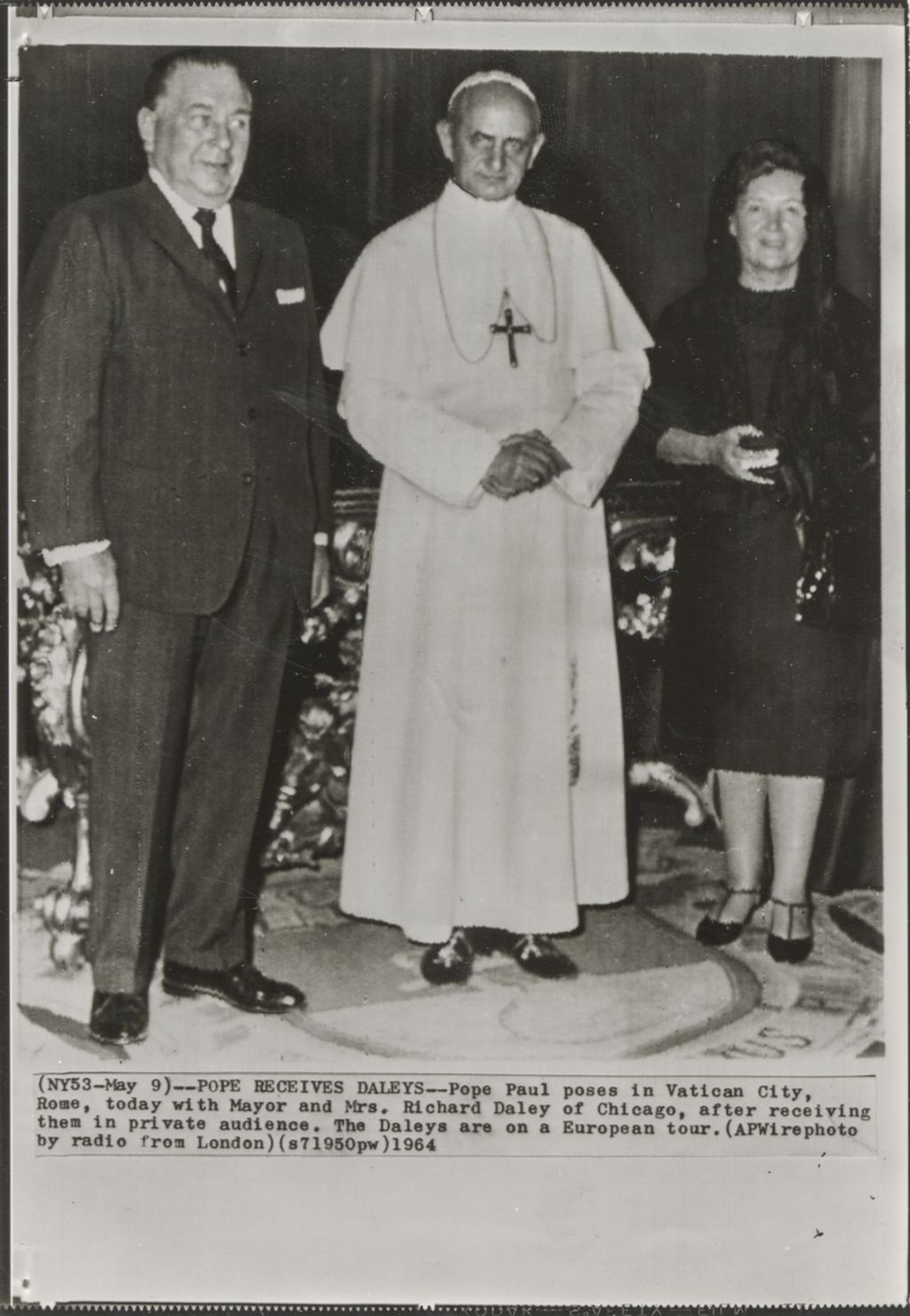 Richard J. Daley and Eleanor Daley with Pope Paul VI during their trip to Rome