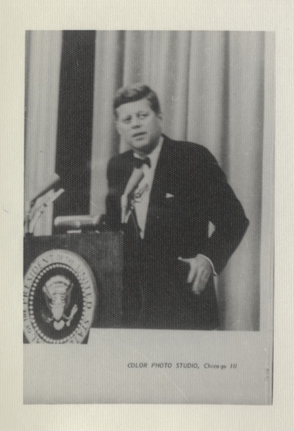 John F. Kennedy speaking at a 1962 Democratic Party dinner in Chicago