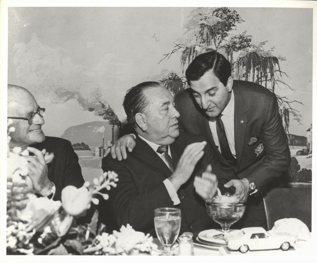 Miniature of Actor Danny Thomas talking with Richard J. Daley