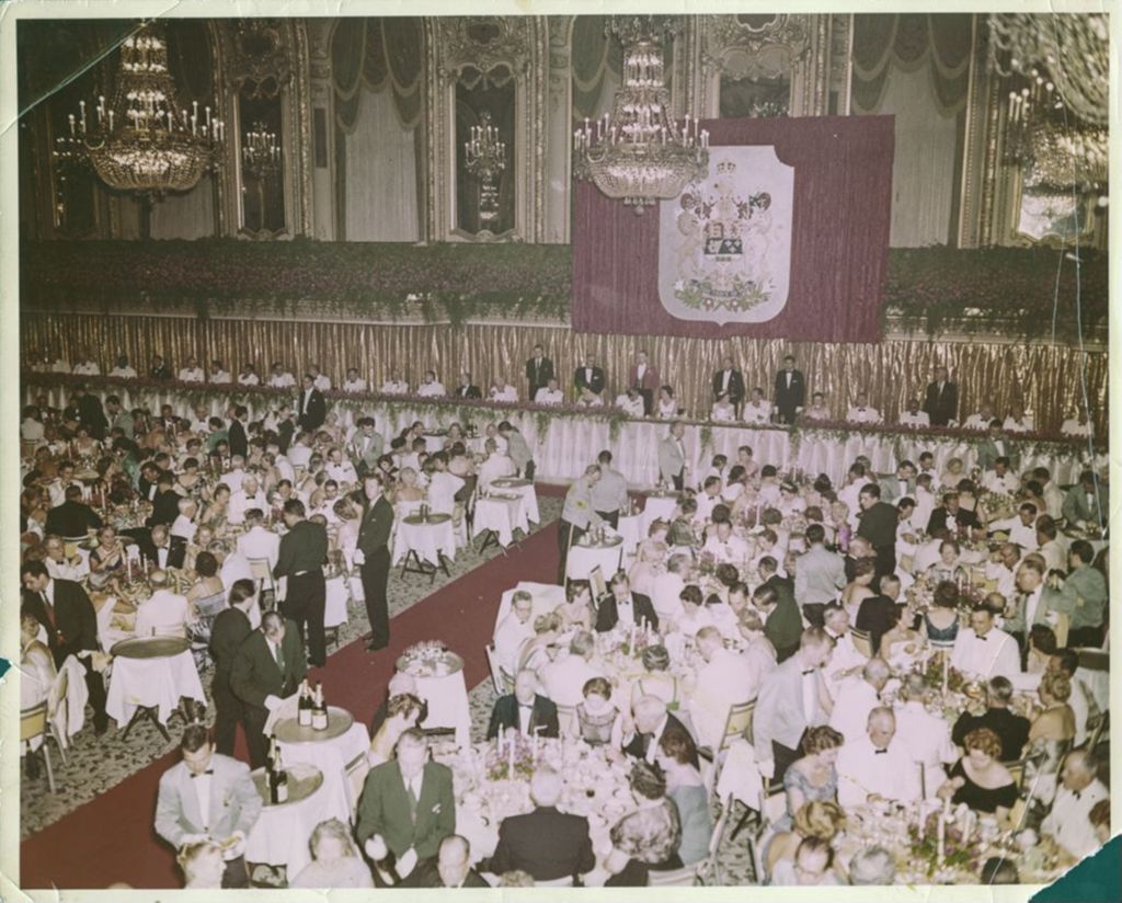 Formal banquet for Queen Elizabeth II