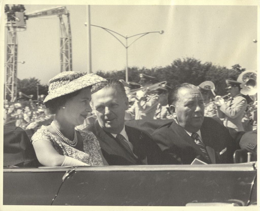 Miniature of Queen Elizabeth II, William Stratton, and Richard J. Daley in a limousine