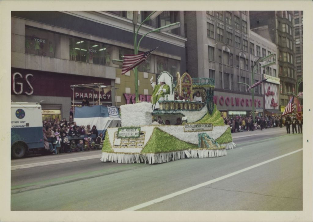 Miniature of Irish Fellowship of Chicago float - St. Patrick's Day parade