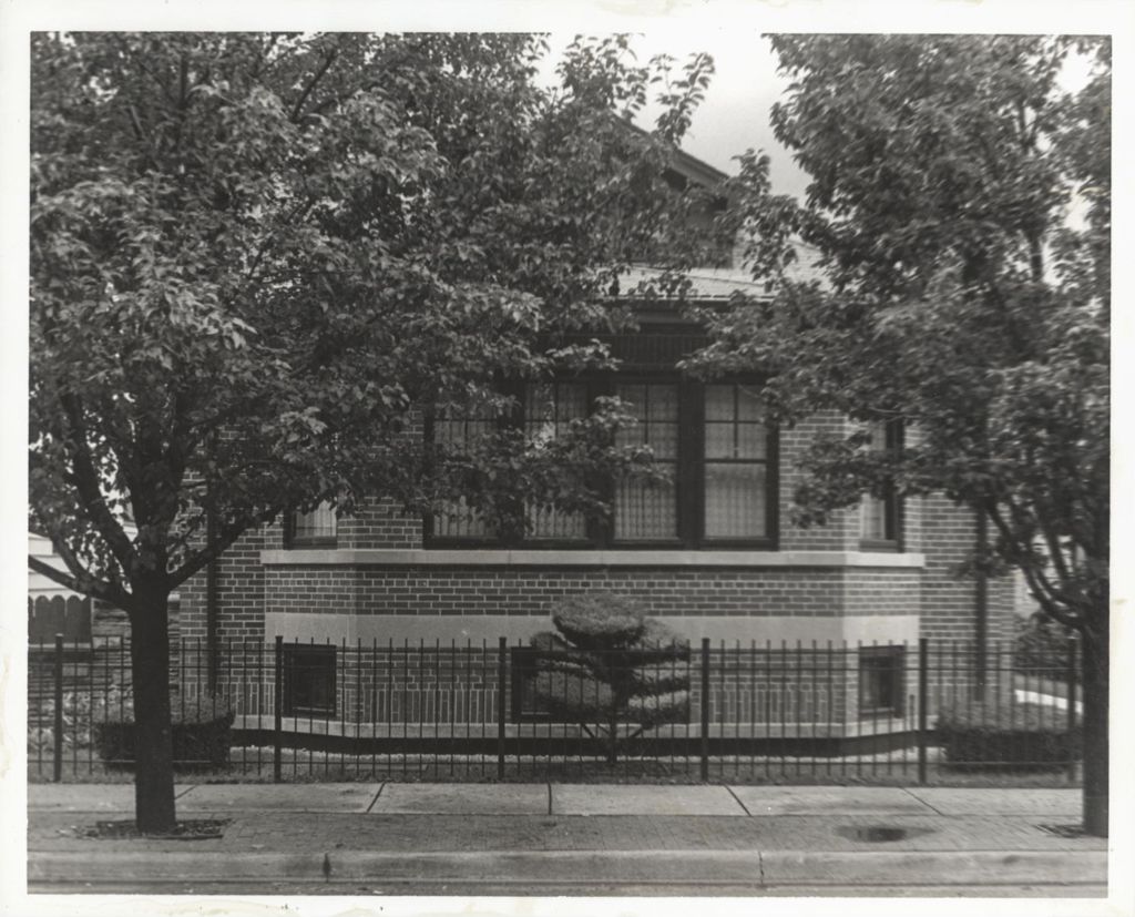 Miniature of Daley Family bungalow at 3536 S. Lowe Ave. Chicago