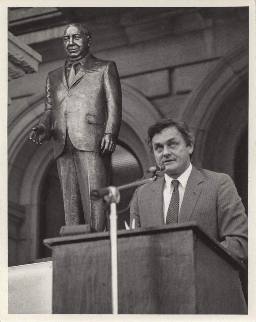 Miniature of Senator Phil Rock speaking at the Richard J. Daley statue dedication