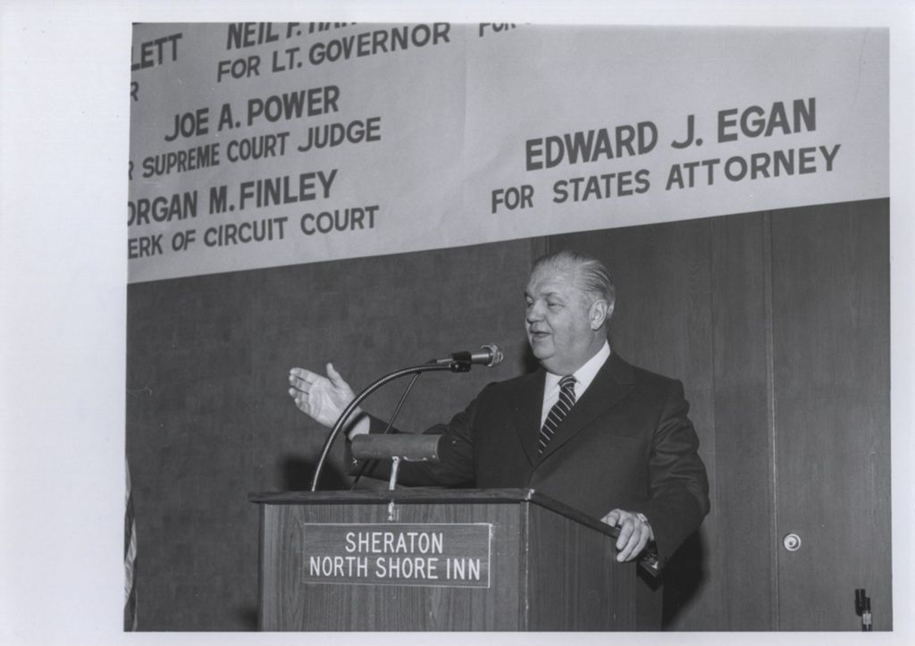 Miniature of Michael J. Howlett speaking at Democratic Club of Winnetka event