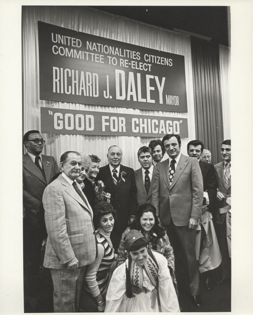 Miniature of Richard J. and Eleanor Daley with others at a United Nationalities Citizens Committee campaign event