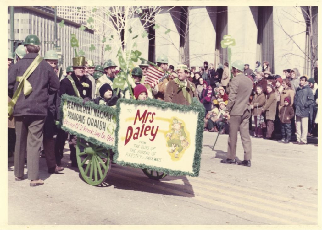 Miniature of Saint Patrick's Day Parade, Bureau of Forestry and Parkways cart