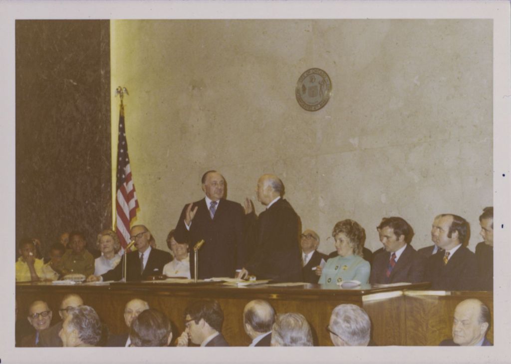 Fifth mayoral inauguration, Judge Marovitz swearing in Richard J. Daley