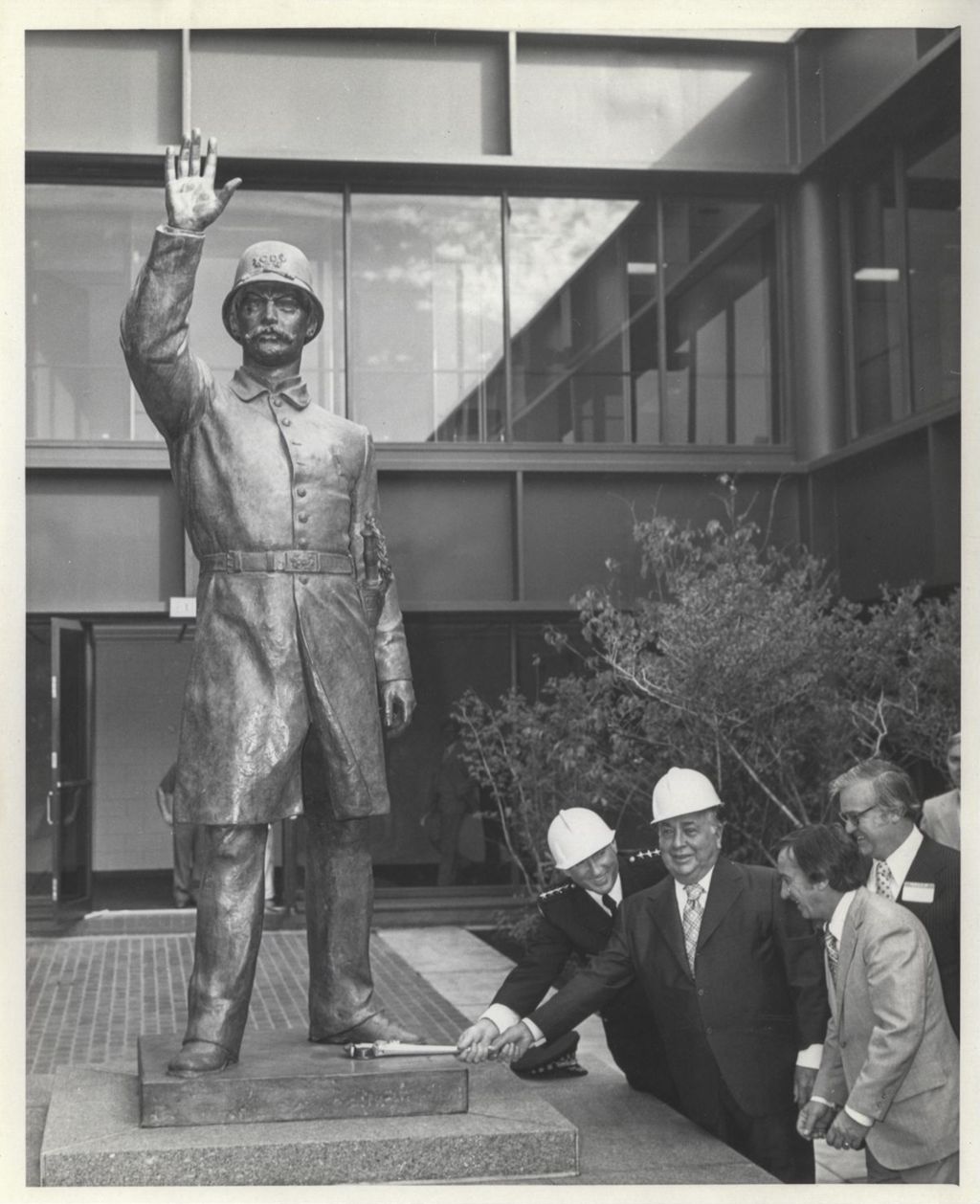 Miniature of Haymarket Police Memorial dedication, Richard J. Daley and others