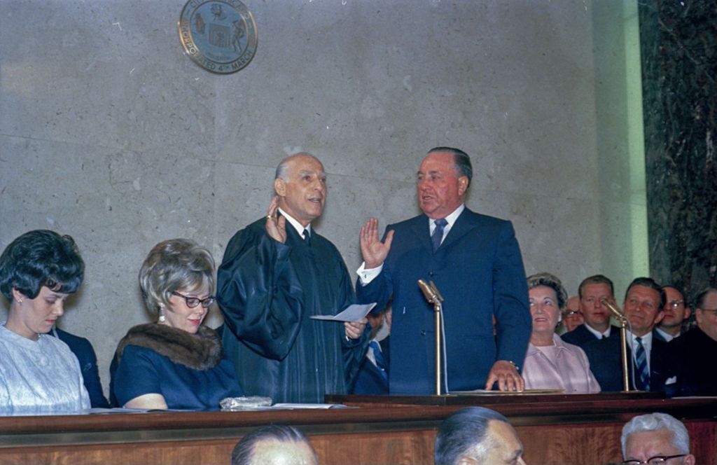 Fourth mayoral inauguration, Judge Marovitz swears in Richard J. Daley