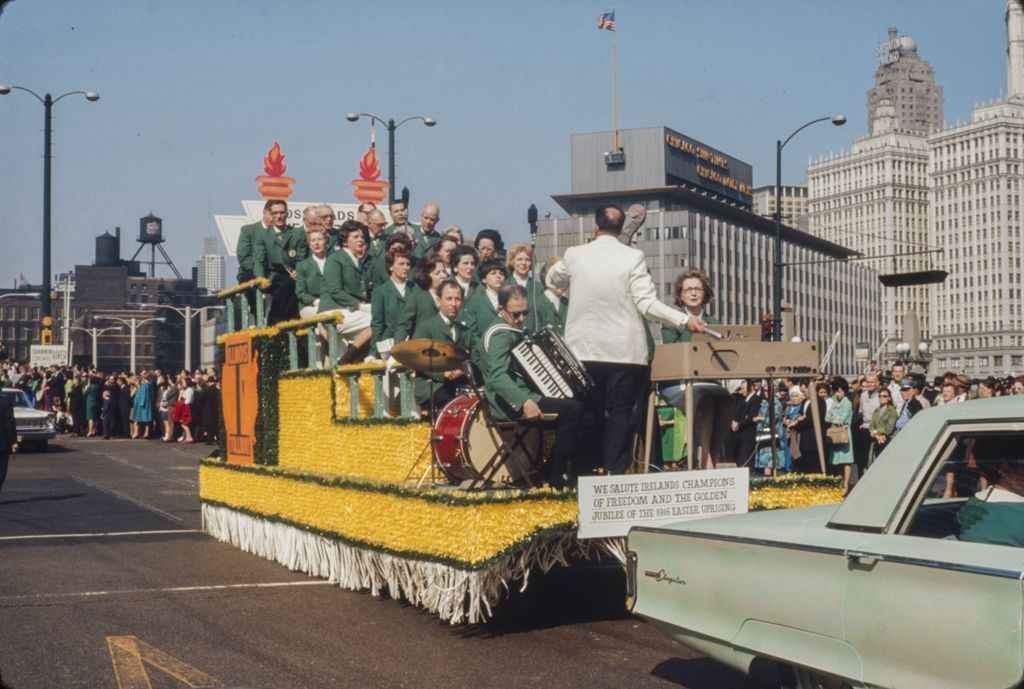 St. Patrick's Day Parade in Chicago, 1966, Illinois Tollway float