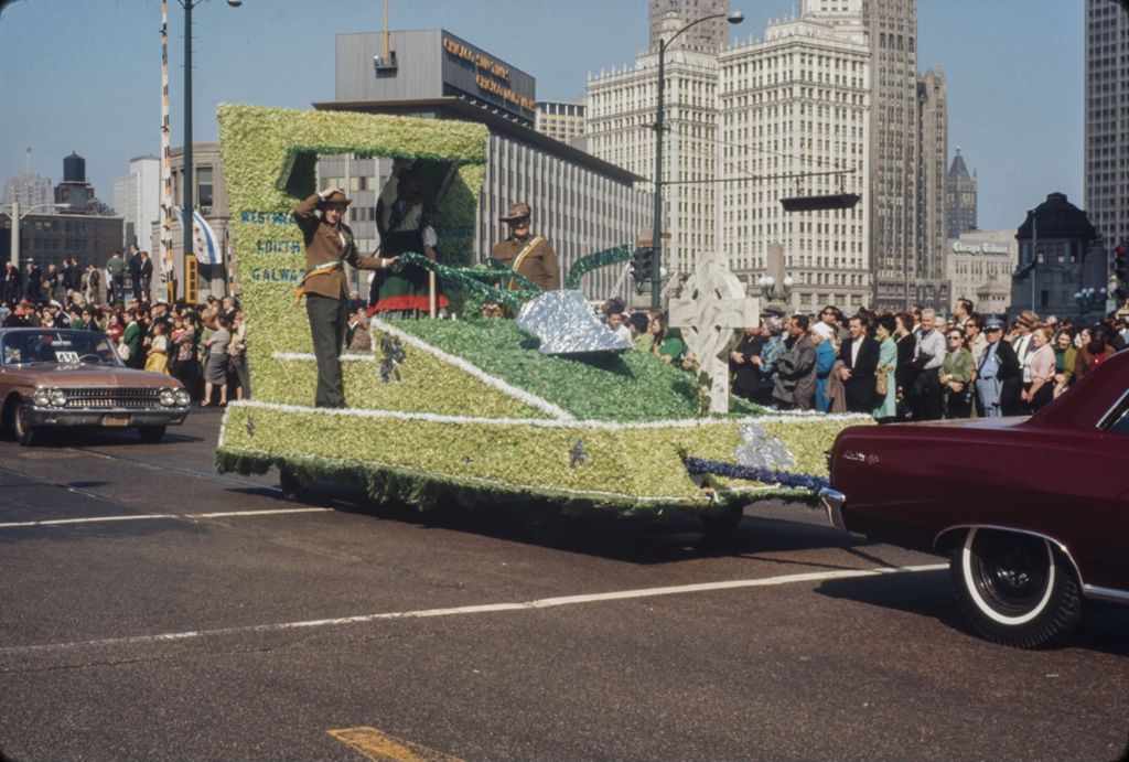 St. Patrick's Day Parade in Chicago, 1966, Irish-themed float