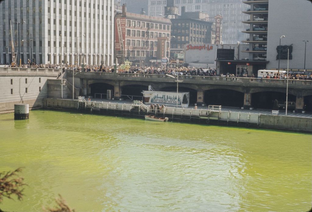 St. Patrick's Day in Chicago, 1966, Chicago River dyed green