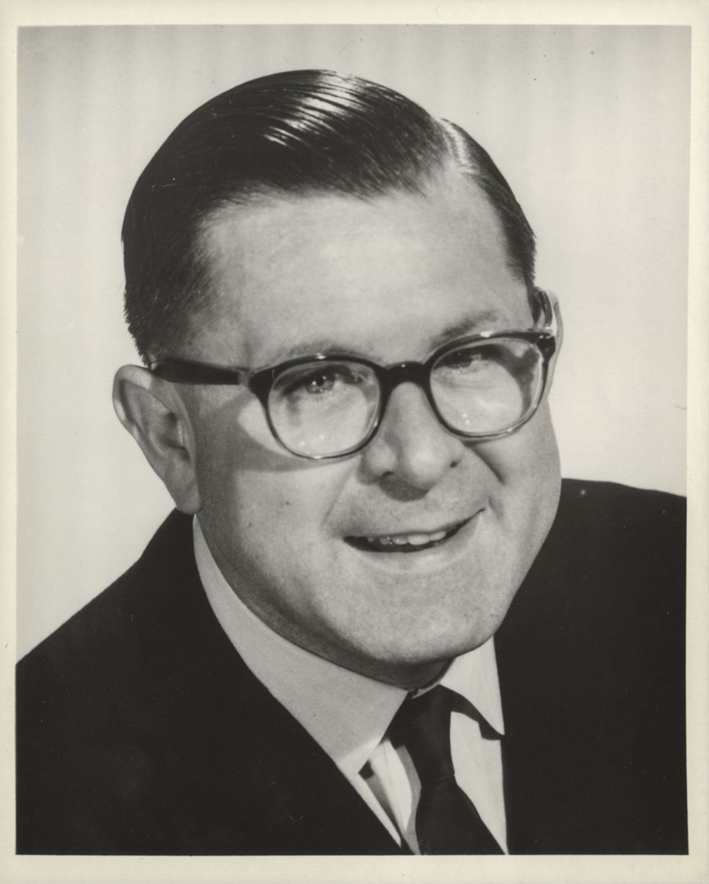 Miniature of Portrait of a man wearing glasses