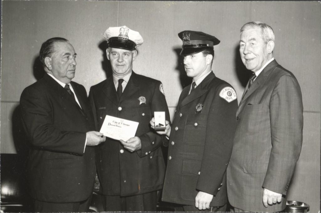 Richard J. Daley presents awards to Chicago Police officers