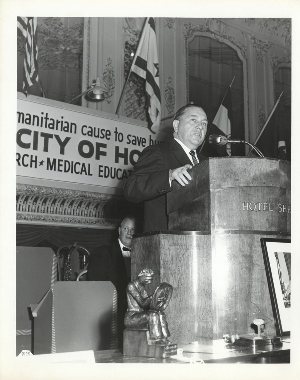 Miniature of Richard J. Daley speaking at City of Hope event