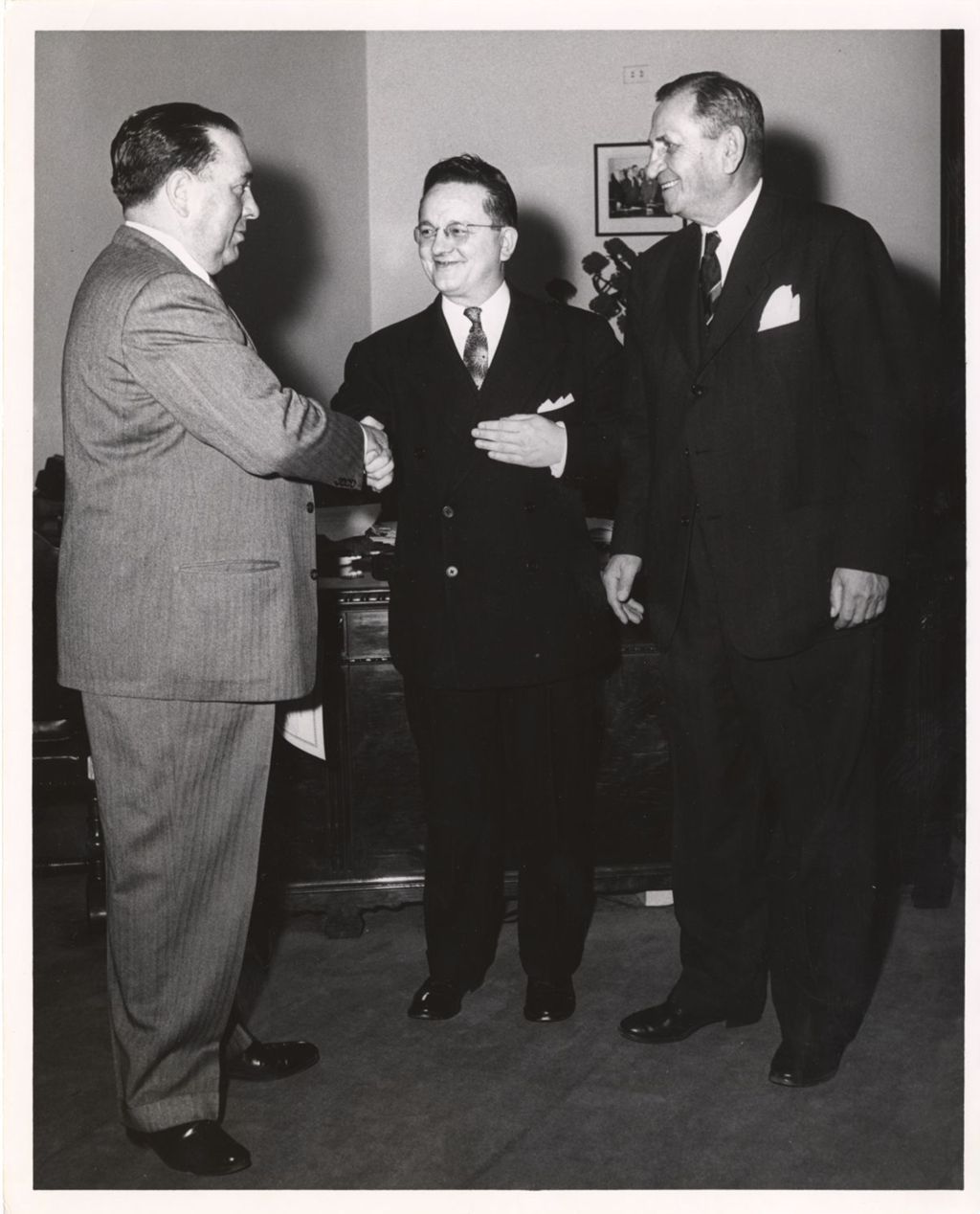 Richard J. Daley shaking hands with Anthony Serito