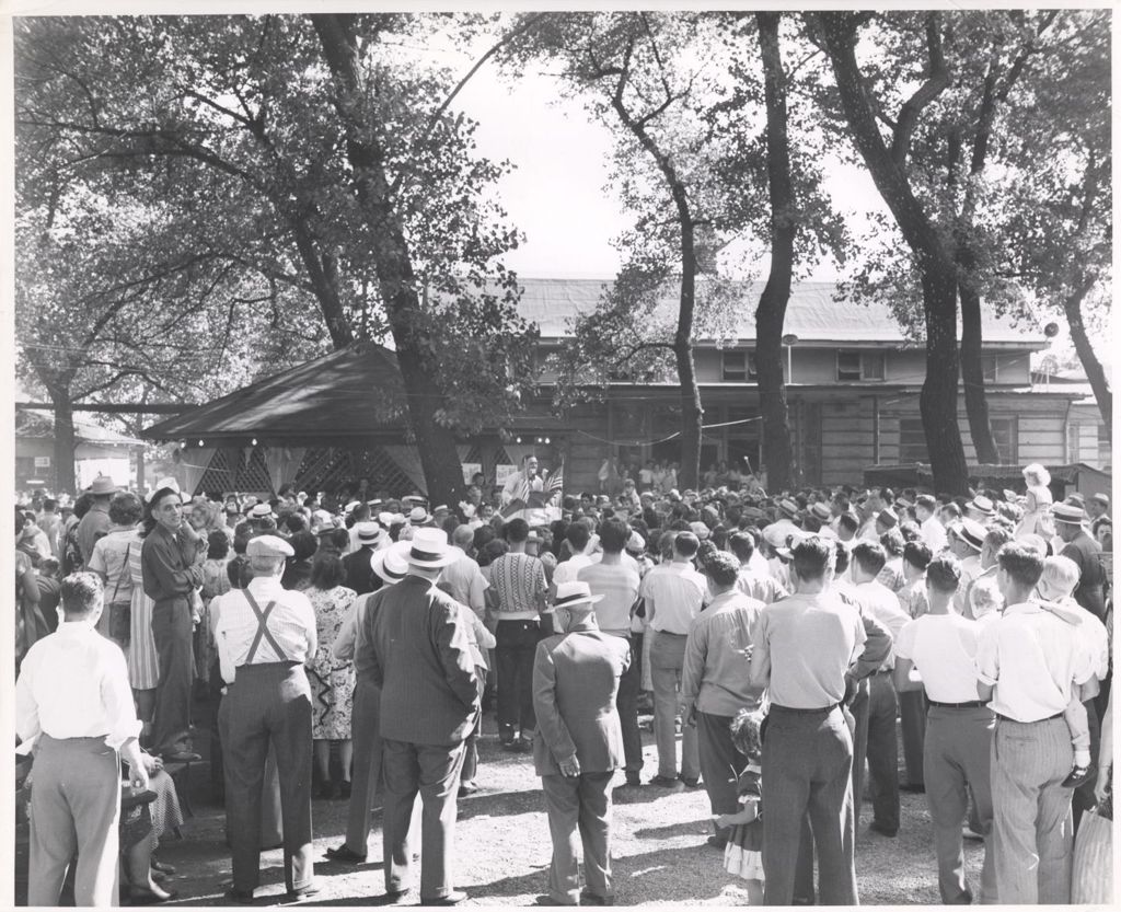 Miniature of Crowd listening to a speaker at the 11th Ward Picnic