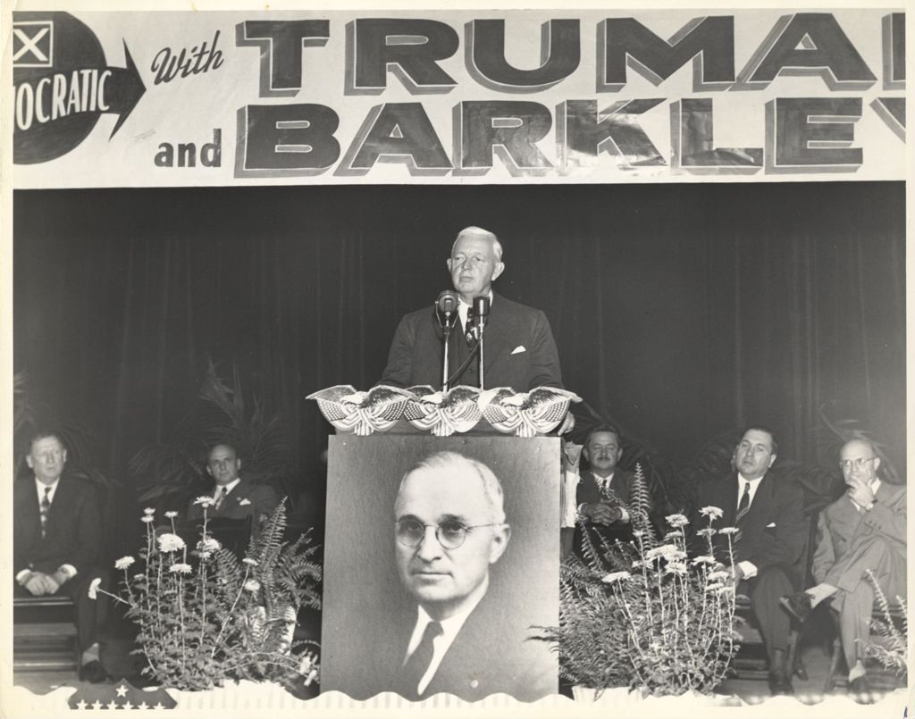 Miniature of Mayor Martin Kennelly speaking at Truman/Barkley campaign event