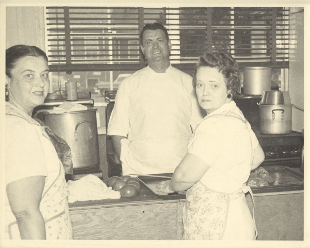 Kitchen workers at the Hamburg Athletic Association