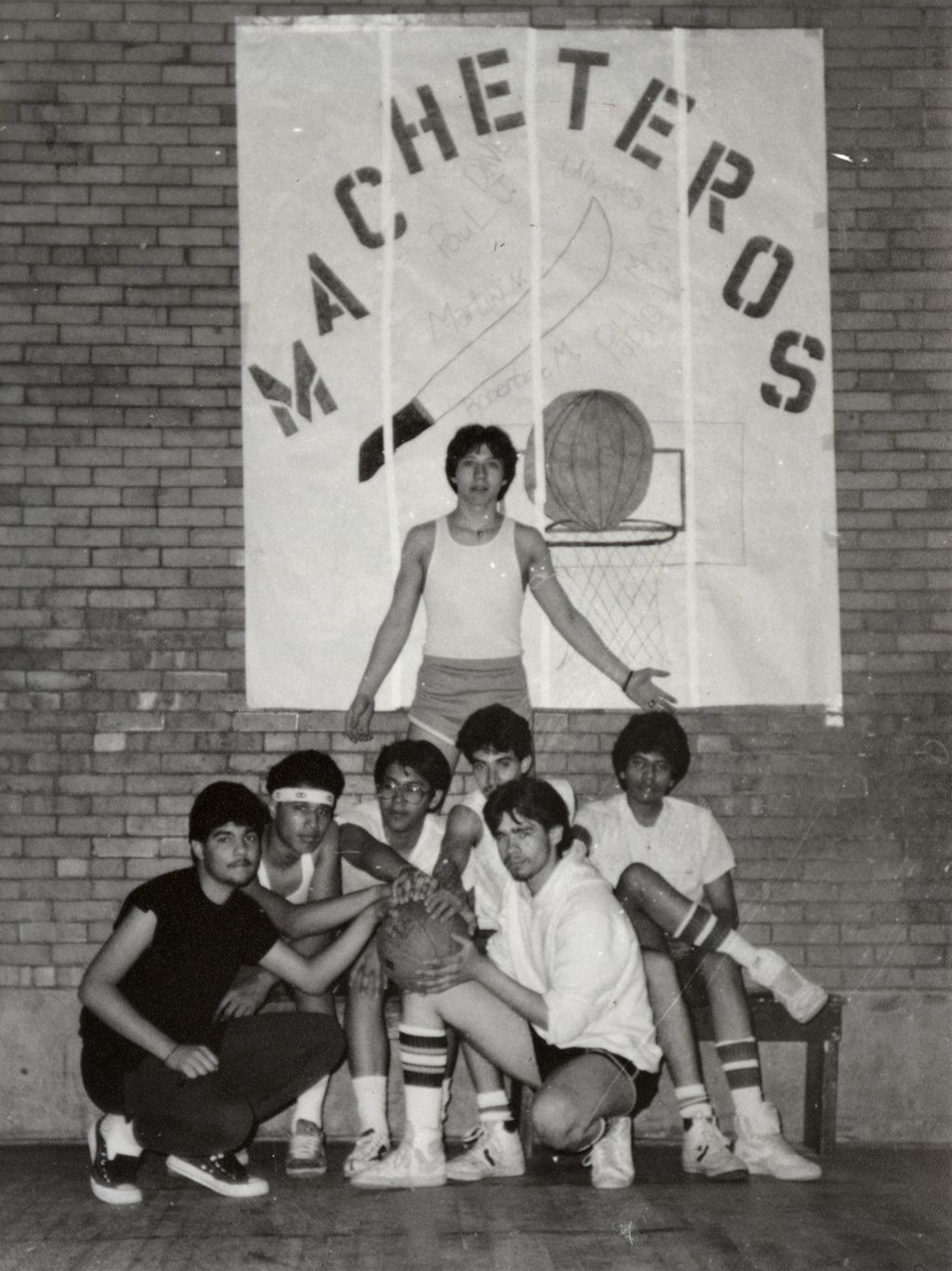 Miniature of Members of a basketball team