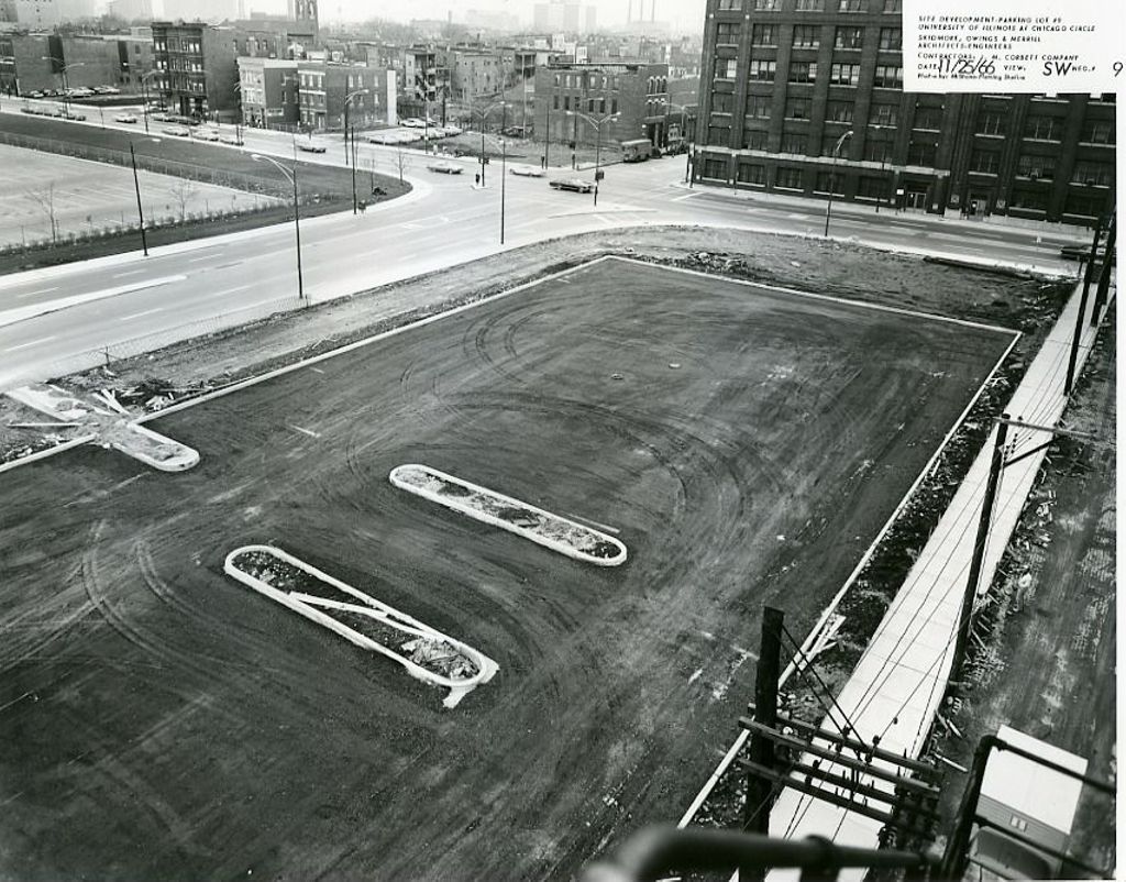 Miniature of Parking Lot, University of Illinois at Chicago Circle