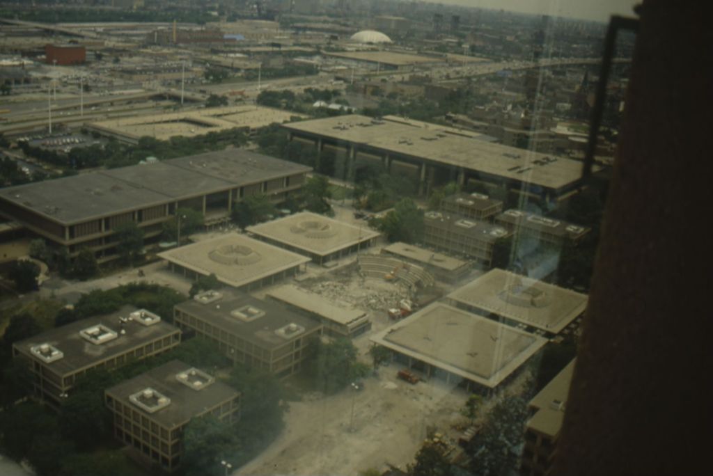 Miniature of Circle Forum demolition, University of Illinois at Chicago