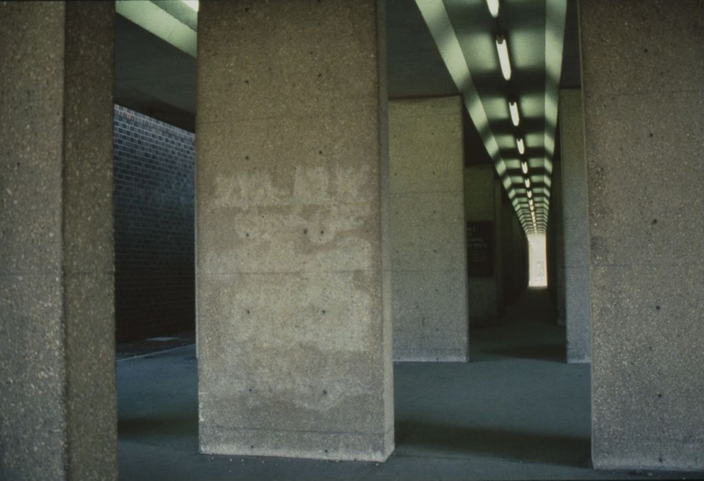 Miniature of Illumination beneath elevated walkway, University of Illinois at Chicago
