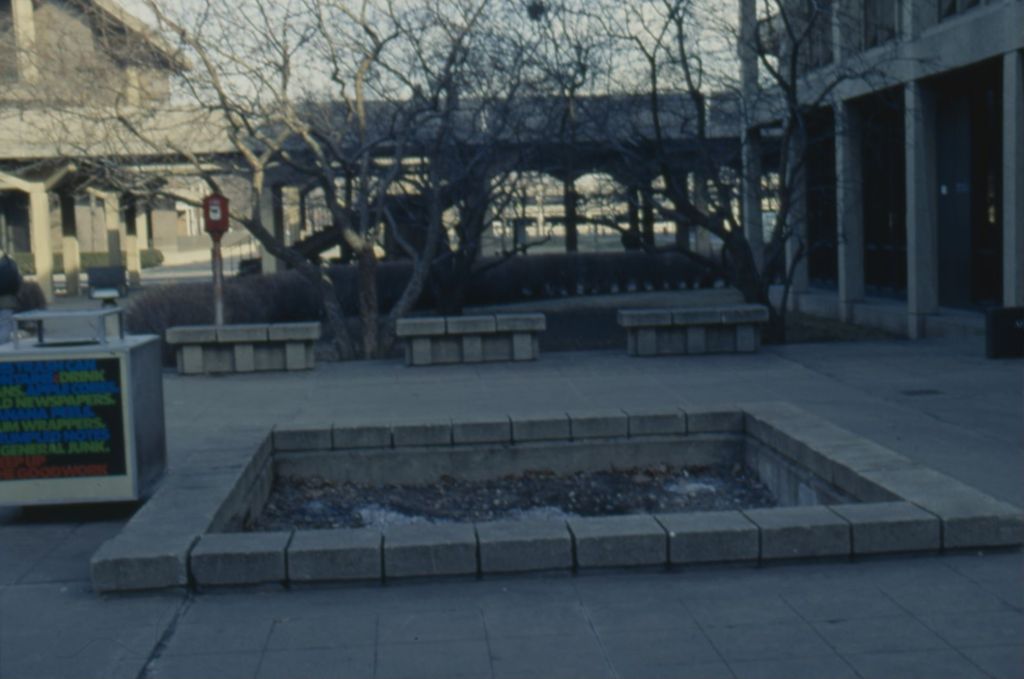 Miniature of Plaza and Seating, University of Illinois at Chicago