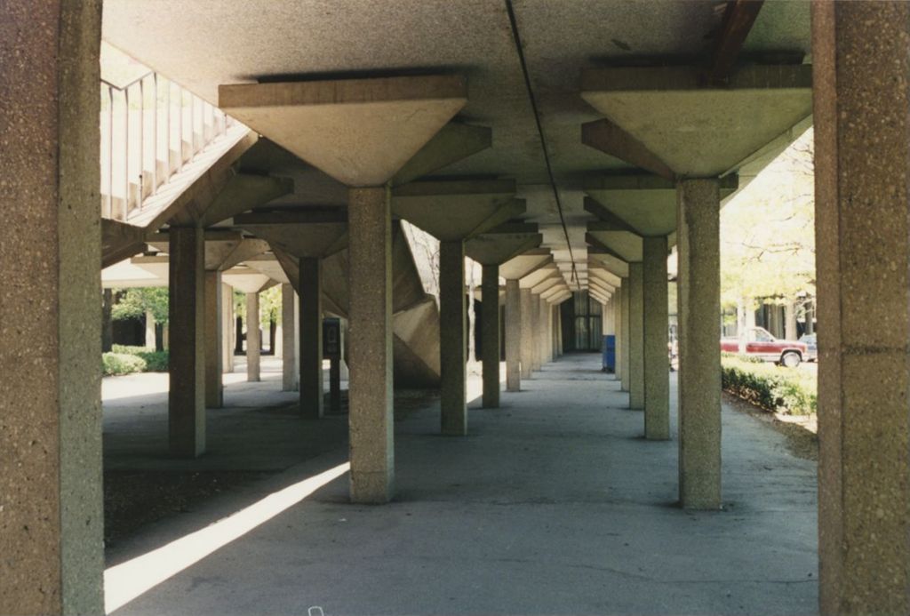 Miniature of Great Court and elevated walkway before demolition, University of Illinois at Chicago