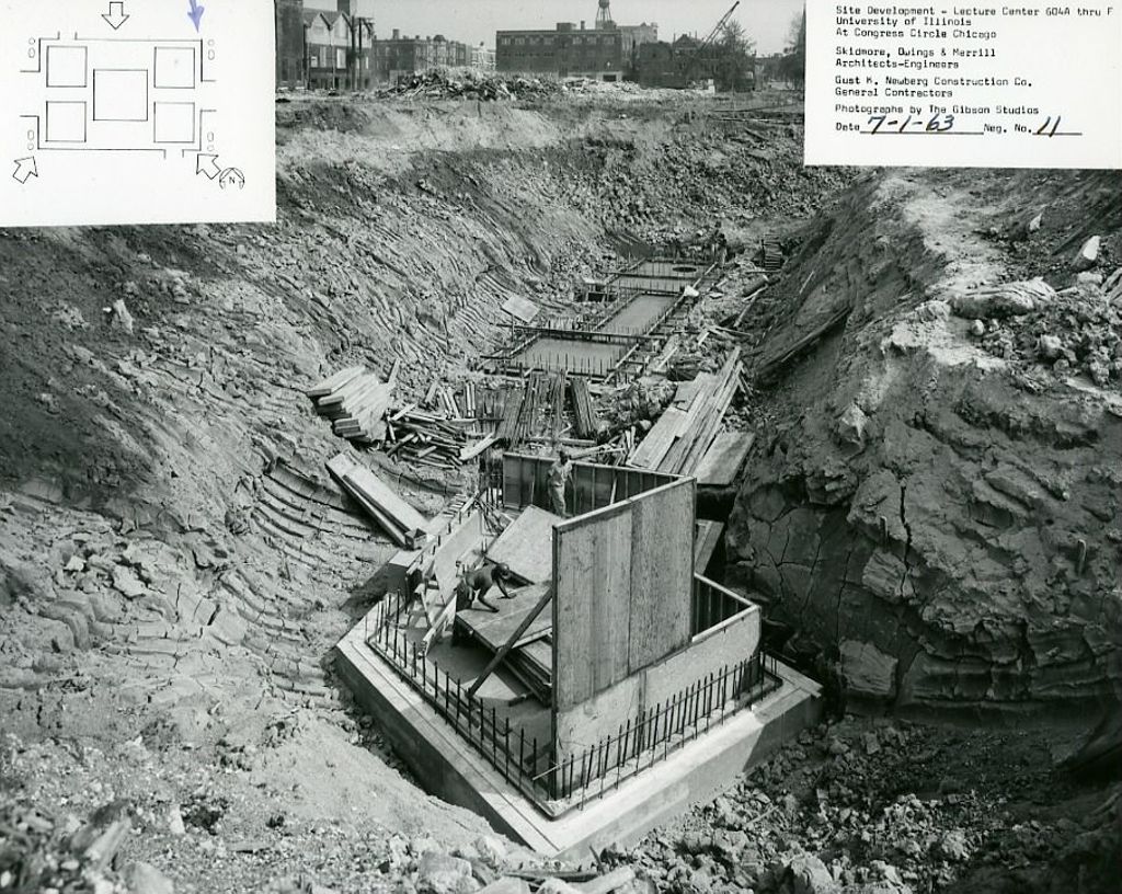 Miniature of Lecture Center construction, University of Illinois at Chicago Circle