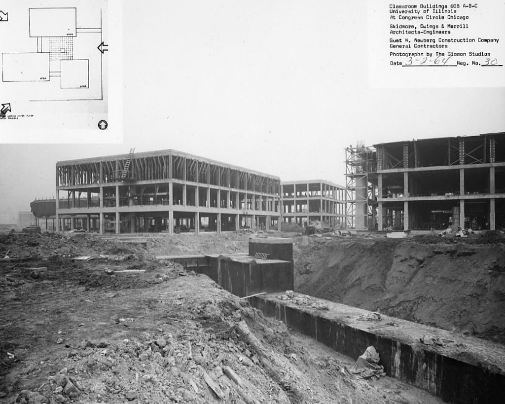 Construction of campus buildings, University of Illinois at Chicago Circle