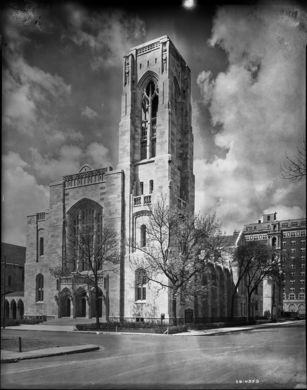 Kimbark Avenue: First Presbyterian Church (Folder 85)
