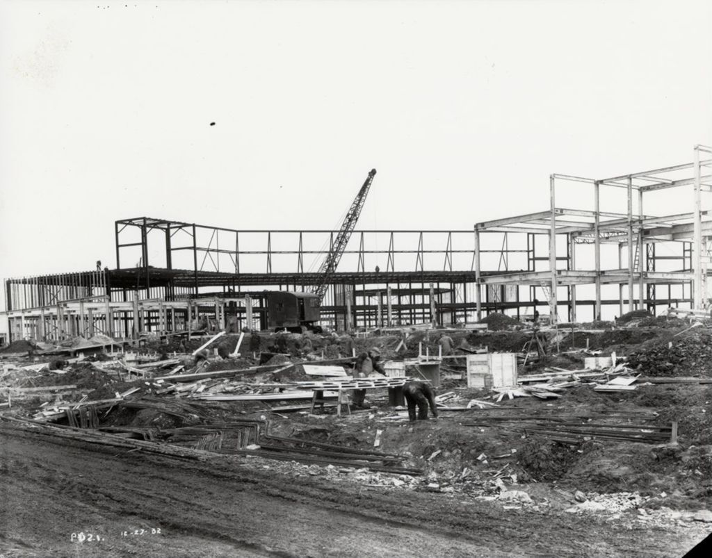 Construction of the Federal Building on Northerly Island adjacent to the Court of States exhibit. The Federal Building featured an art-deco design that included a rotunda and three tower-pylons representing the executive, judicial, and legislative branches of the U.S. government.