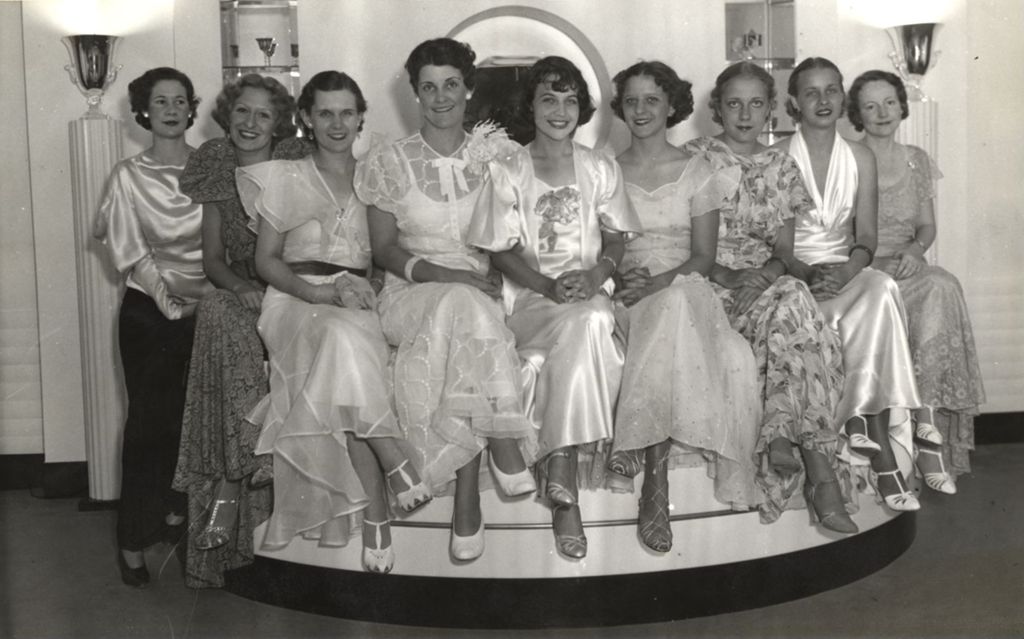 Southern Illinois beauty queens at the Ford building