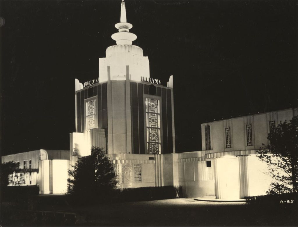Night view of the Illinois Host Building